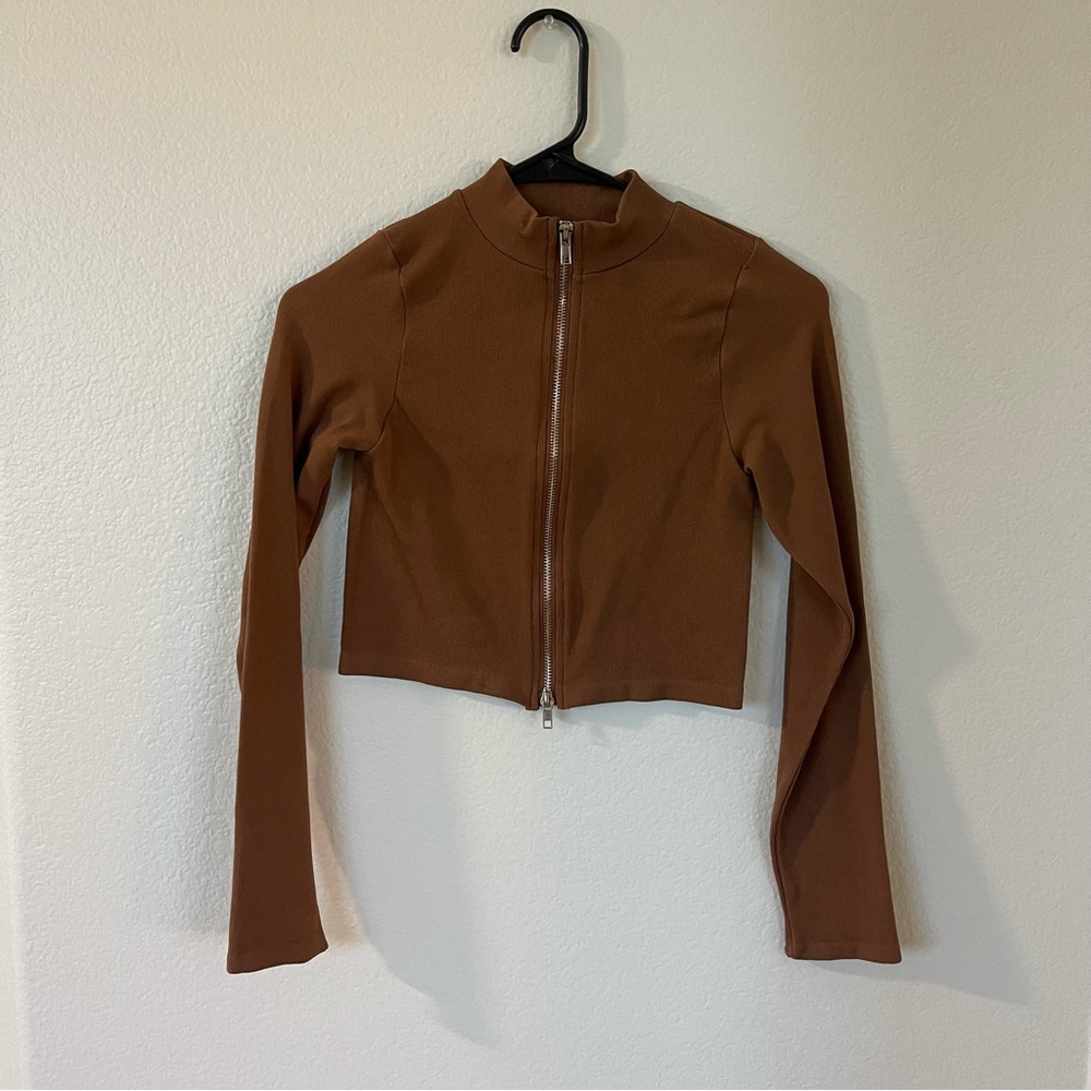 Brown Long Sleeve Zip-Up Top